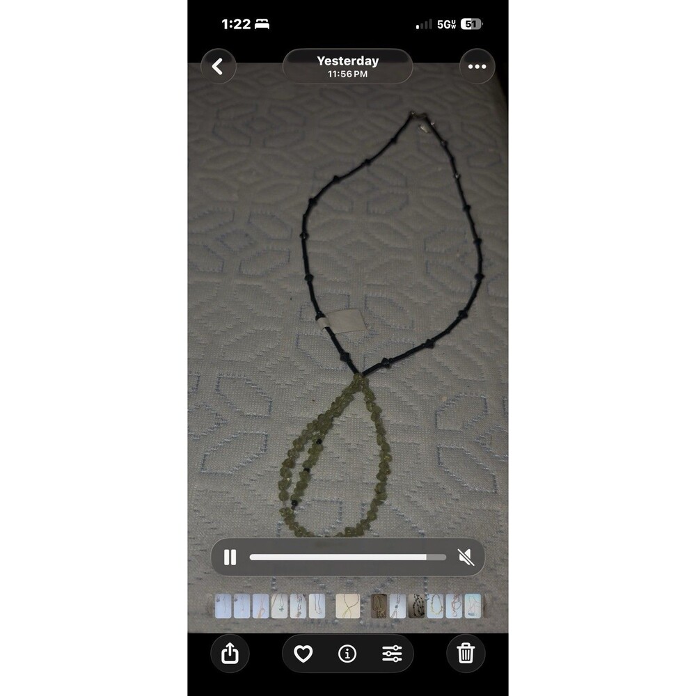 Onyx And Peridot Seed Bead Chop Necklace